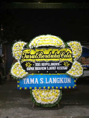 Papan Bunga Duka di Ridogalih